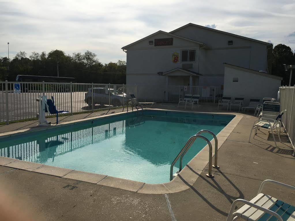 Super 8 By Wyndham Vicksburg Motel Екстериор снимка