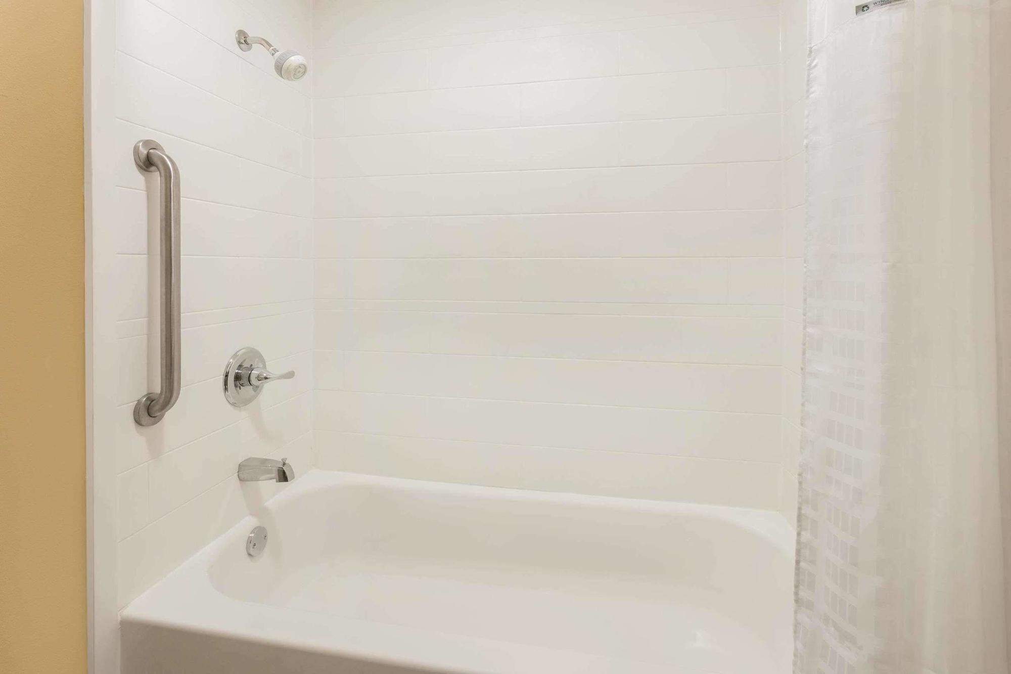 Super 8 By Wyndham Vicksburg Motel Екстериор снимка